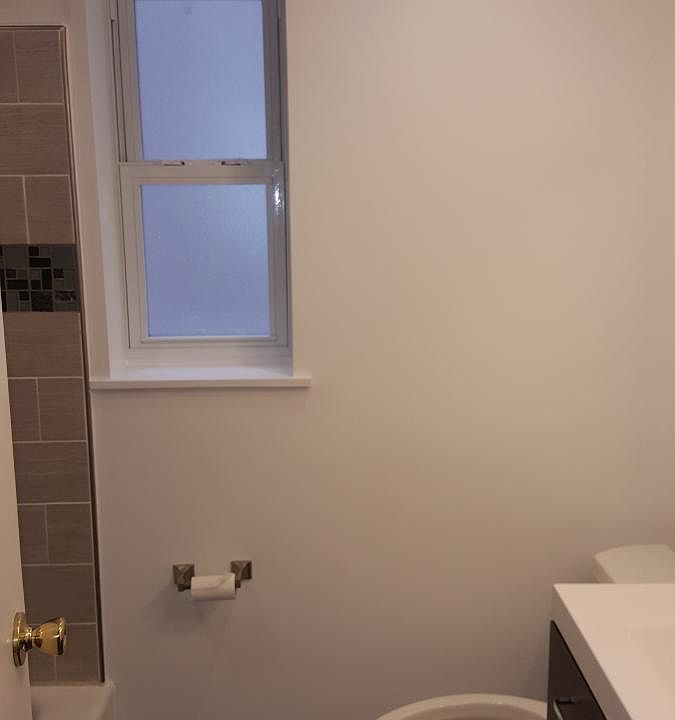 1st image of 4184 E Tremont Ave