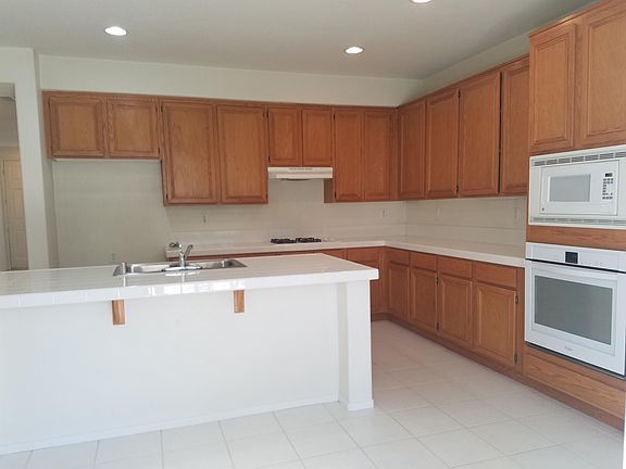 5th image of 6761 Joy Ct