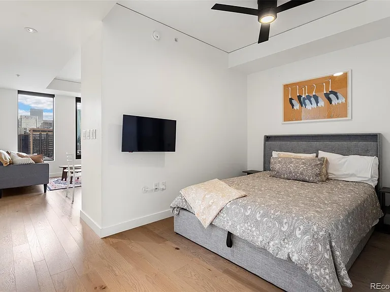 1750 Wewatta St #1526 — Photo 11