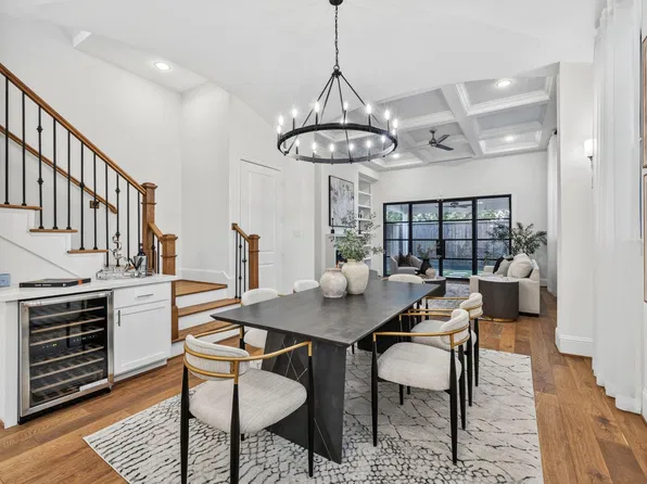 1713 Holman St, Houston, TX 77004