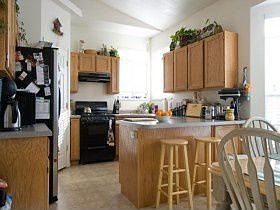 2nd image of 3362 S Green Spire Cir