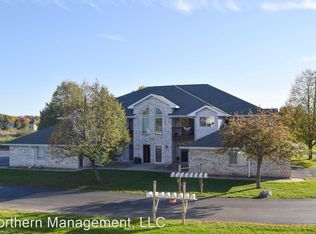 665 Trumpeter Trl UNIT 1, De Pere, WI 54115