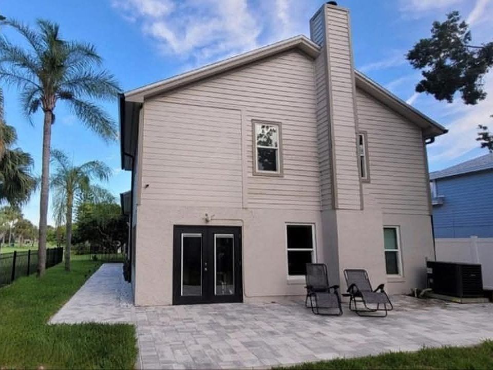 2nd image of 603 Upperriver Ct
