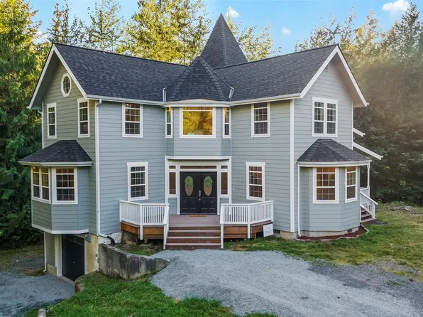 6401 407th Street E, Eatonville, WA 98328