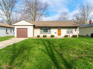 7029 Oakwood Rd, Parma Heights, OH 44130