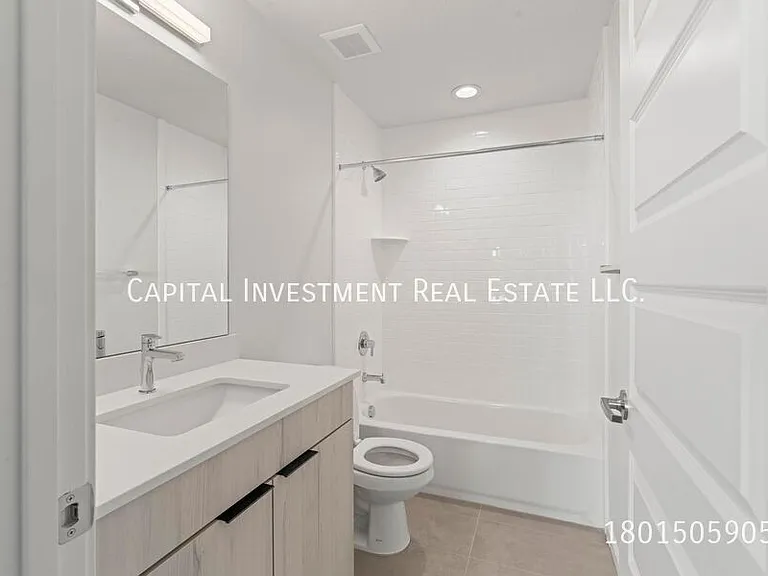 1689 S West Temple St #102 — Photo 14