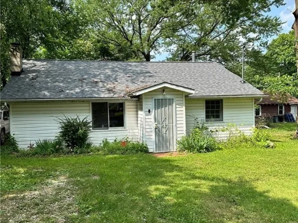 325 Finland Ave, Akron, OH 44319
