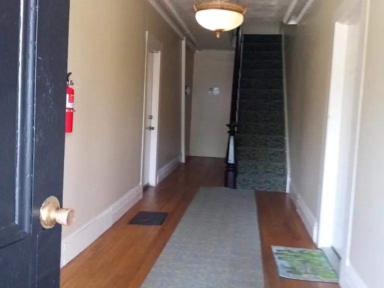 7 Broad St #1 — Photo 21