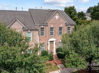 553 Beaty St, Davidson, NC 28036