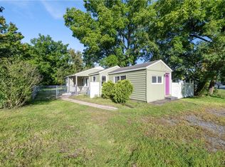 7689 Oswego Rd, Liverpool, NY 13090