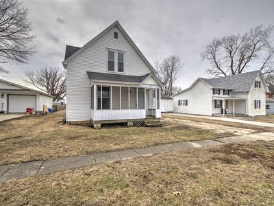 220 E Lincoln St, Blue Mound, IL, 62513