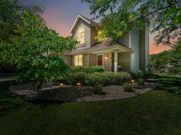 1508 Kings Lynn Road, Stoughton, WI 53589