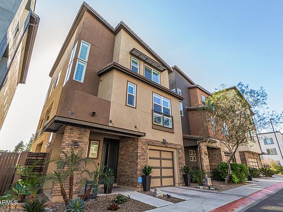 3rd image of 7057 W CARTER Drive
