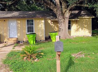 712 N 4th St, Richmond, TX 77469