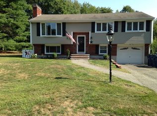 3 Oloughlin Dr, Tewksbury, MA 01876