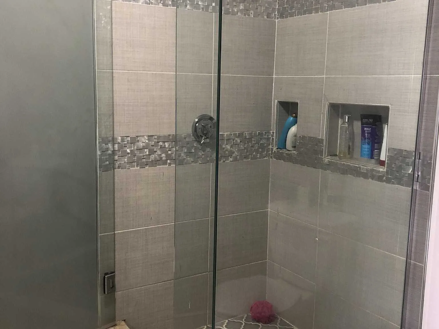 2 bed, $3,800 — Photo 3