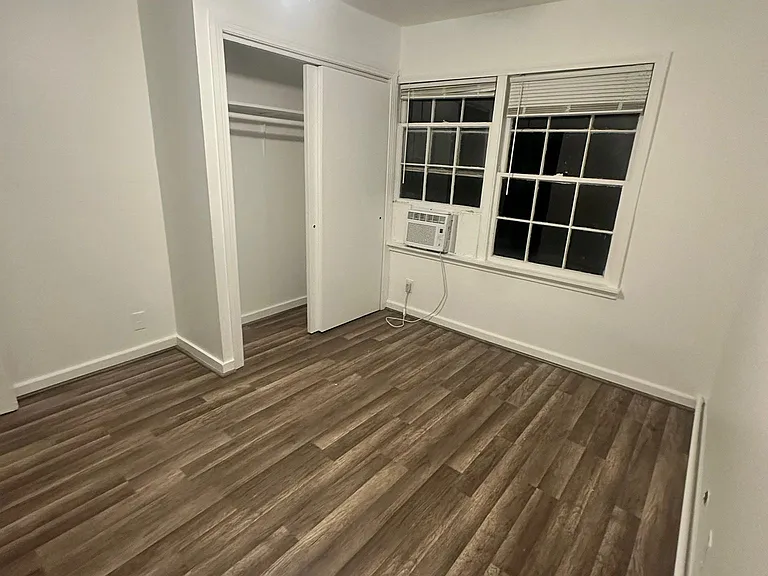3446 Blodgett St #2 — Photo 15