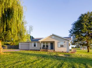 26736 Neutral Ln, Webb City, MO 64870