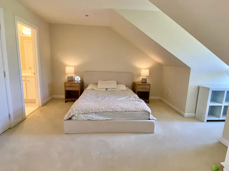 Fourth level bedroom with full bath