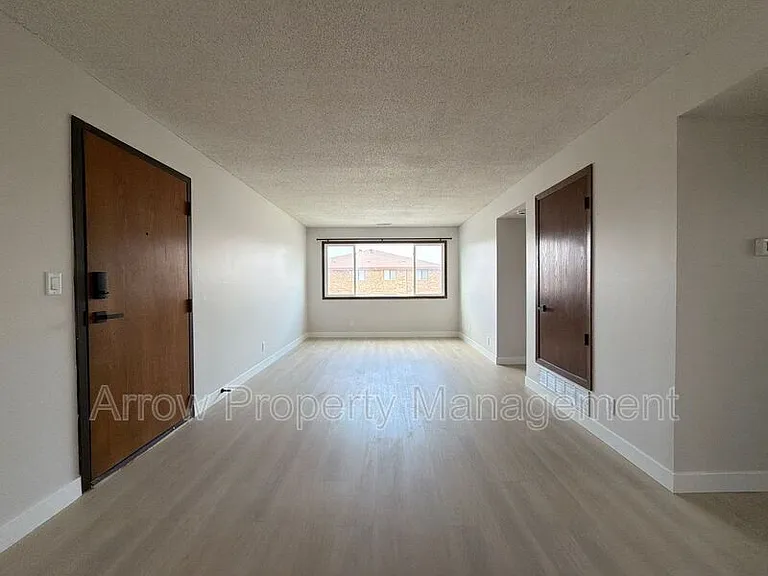 539 N 24th St #9 — Photo 3