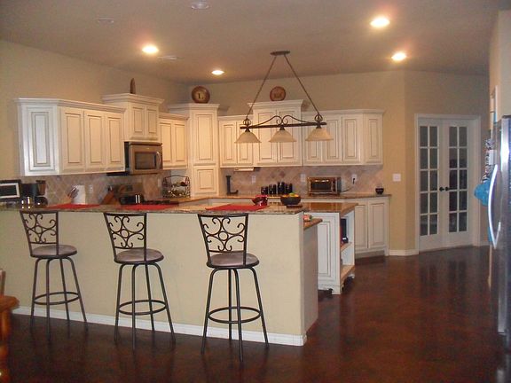 Large open Kitchen