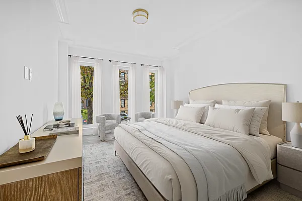 Bedroom, photo 1