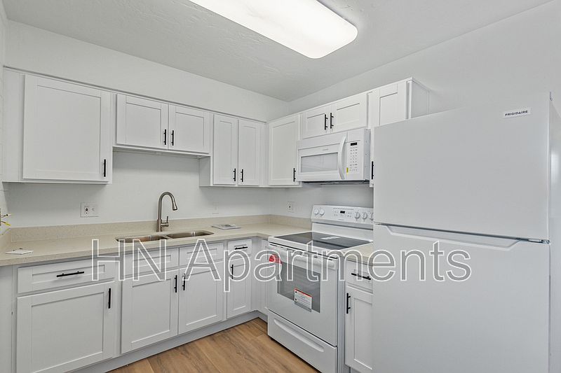1st image of 5035 N 23rd Ave APT 2