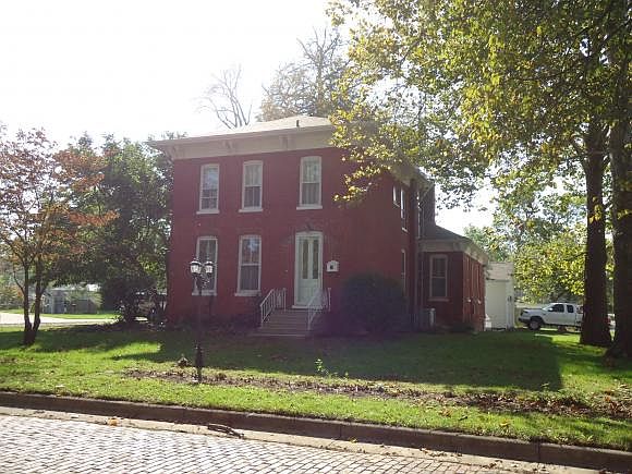 1st image of 302 W #N
