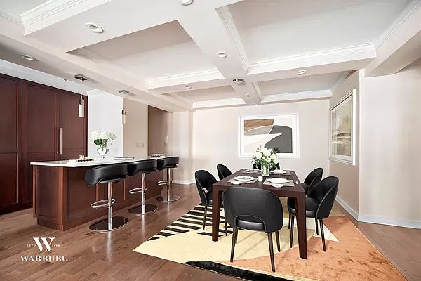 1st image of 10 E End Ave APT 6E