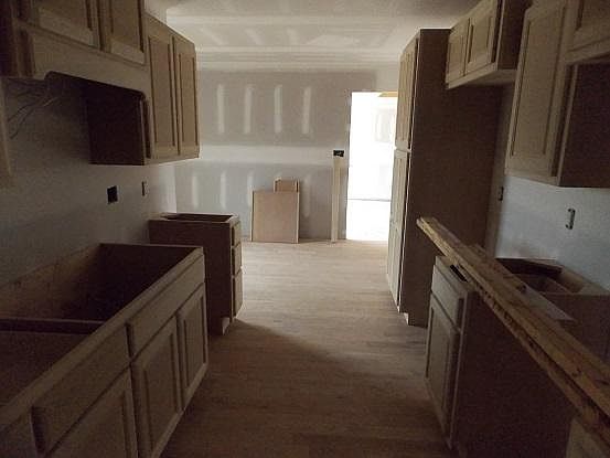 4th image of 165 Aquinas Ct Lot 302