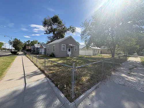 504 Howard Ave Photo 1