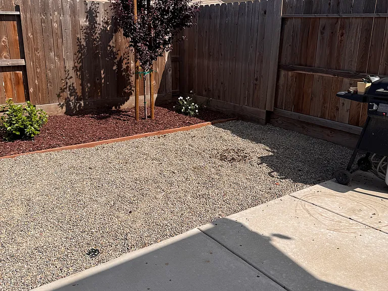 Summit Dr — Photo 24
