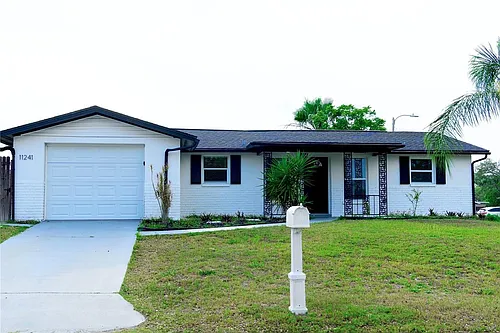 11241 Yewtree Ave Photo 1