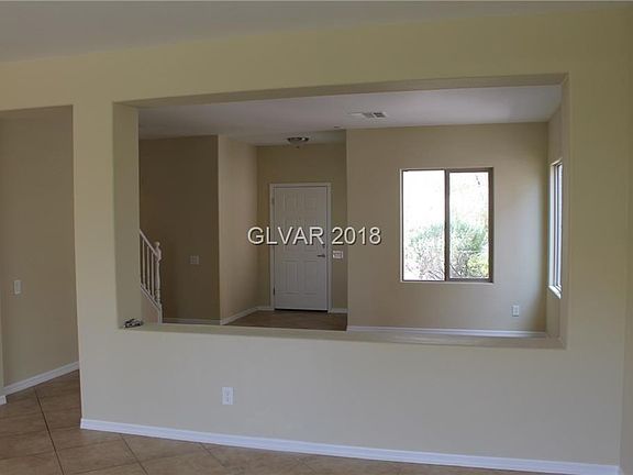 3rd image of 1074 Lemongrass Ct