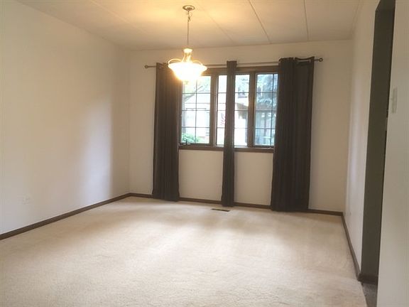 4th image of 7698 Arquilla Dr