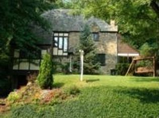 240 Orchard Dr, Mount Lebanon, PA