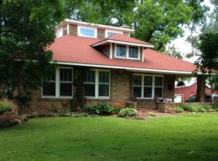 5468 Herd Rd, Oxford, MI 48371