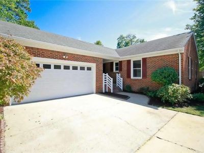 17 Natalie Dr, Hampton, VA, 23666