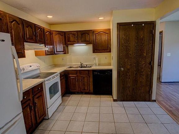 5th image of 730 10th AVENUE N N