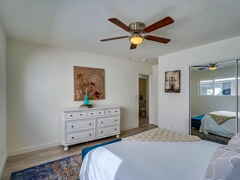 1512 Sherman Pl — Photo 28