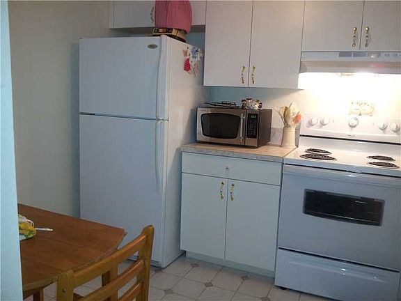 2nd image of 2810 SW Natura Blvd APT A