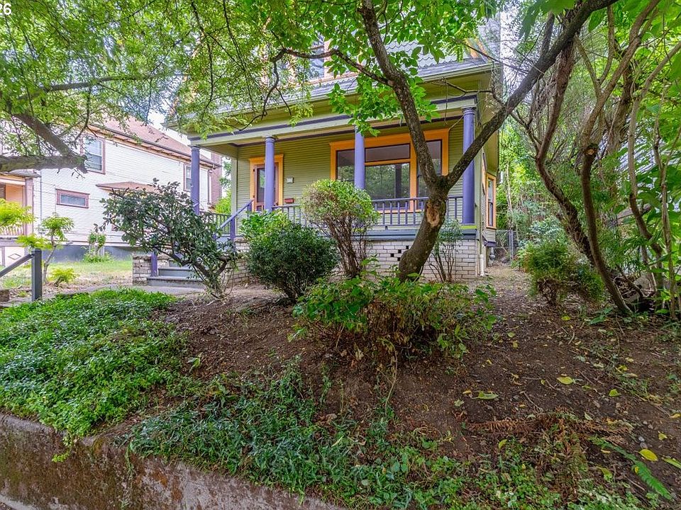 1st image of 71 NE San Rafael St