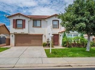153 Hollyleaf Way, Corona, CA 92881