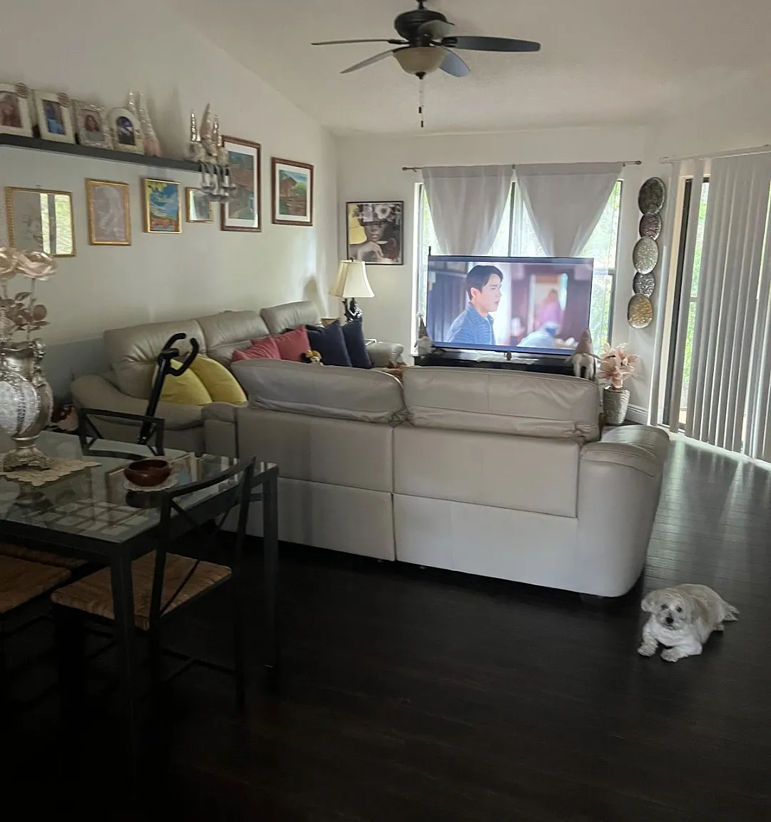 1 bed, 1000 sqft, $1,200 — Photo 1