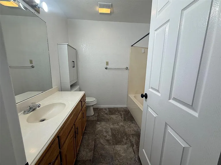 2189 Island Byu — Photo 9