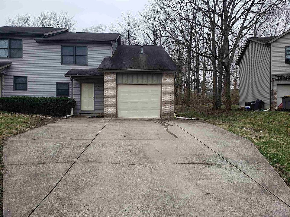 1st image of 160 E Kennedy Ct
