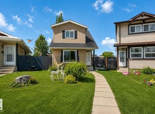 8326 157th Ave NW, Edmonton, AB T5Z2P7
