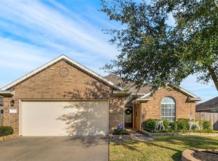 1711 Sawyer Crossing Ln, Pearland, TX 77581