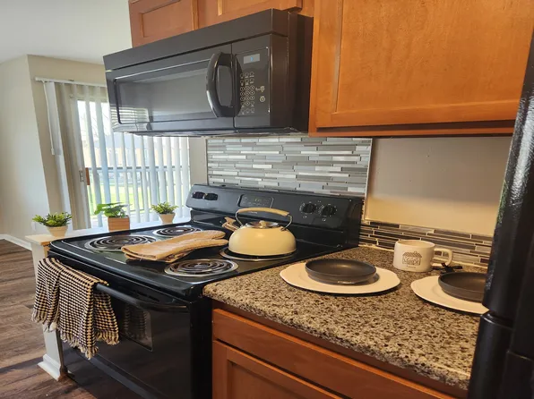 Black Bear Creek Apartments