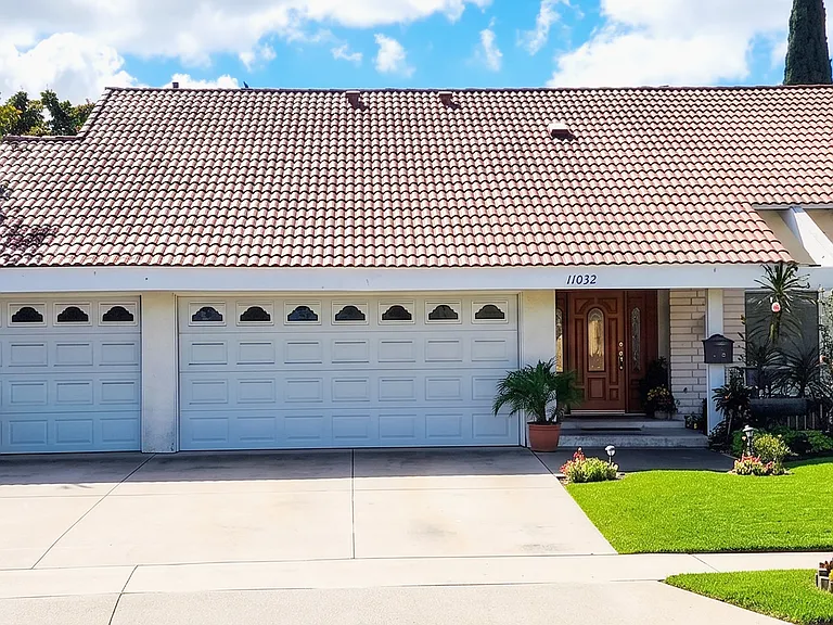 11032 Tilton Cir — Photo 1